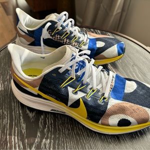 Nike shoes size 11